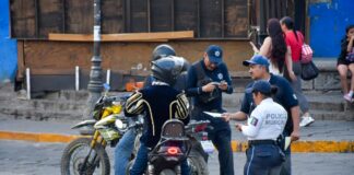 Implementan operativo para regularizar motocicletas y reducir riesgos en la capital
