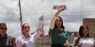 Inauguran Samantha Smith y Libia Dennise obras que cambian vidas en la colonia Lomas del Padre