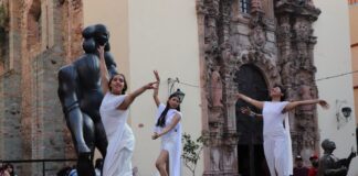 Deslumbran jóvenes capitalinos con su creatividad y pasión en la tercera edición del Talent Show