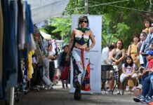 Transforman el Mercado Embajadoras en pasarela de moda para impulsar el comercio local y el talento guanajuatense.